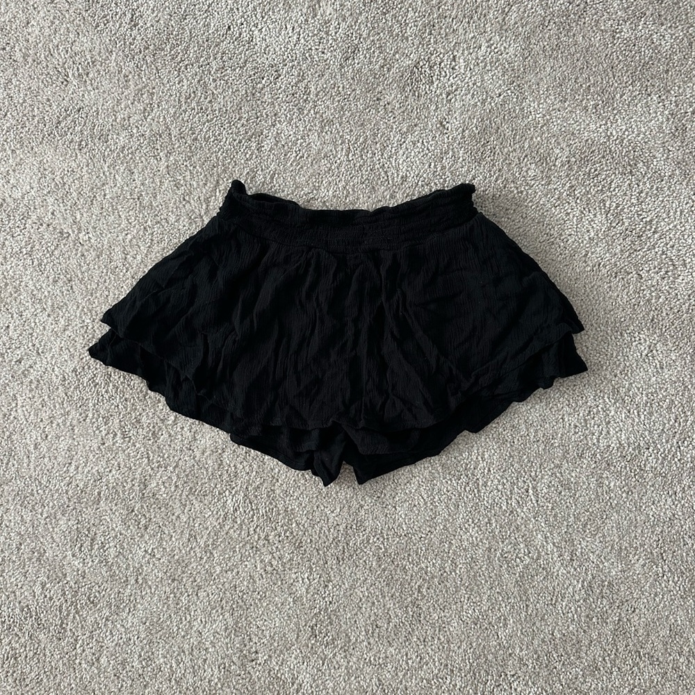 FOREVER 21: Tiered Ruffle Mini Skirt